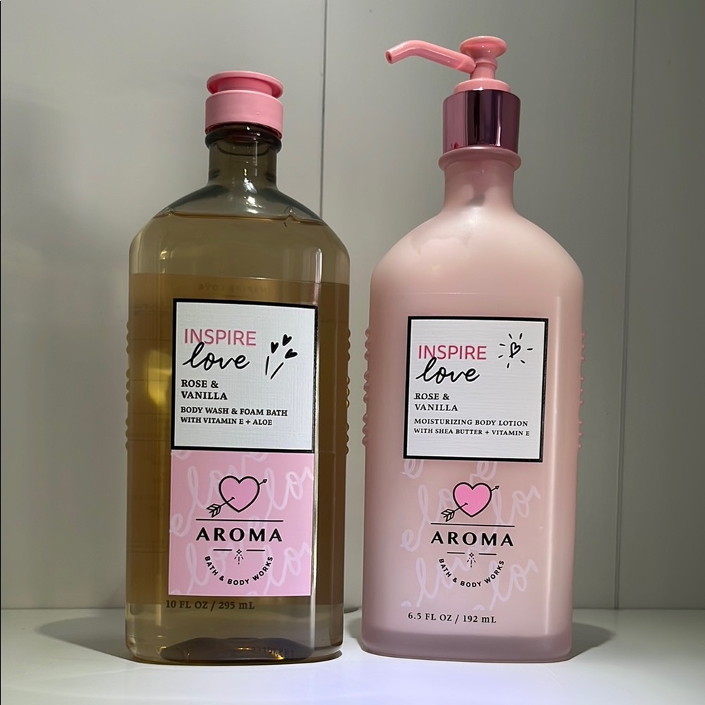 ROSE & VANILLA AROMATHERAPY FOAM BATH & BODY LOTION-NEW